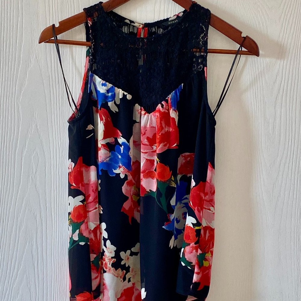 Guess Flowy Floral Top with Lace Detailing